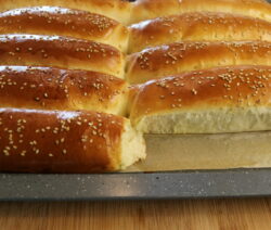 Pains au lait facile à la maison. Ma recette de pain au lait à la portée de tout le monde