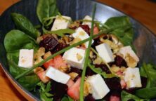 Salade de betterave, pomme et feta